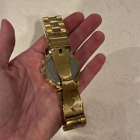 Michael Kors chunky gold watch - EUC
